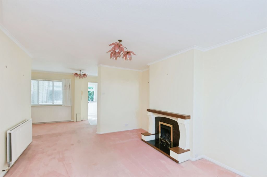 Property photo 3 of 14