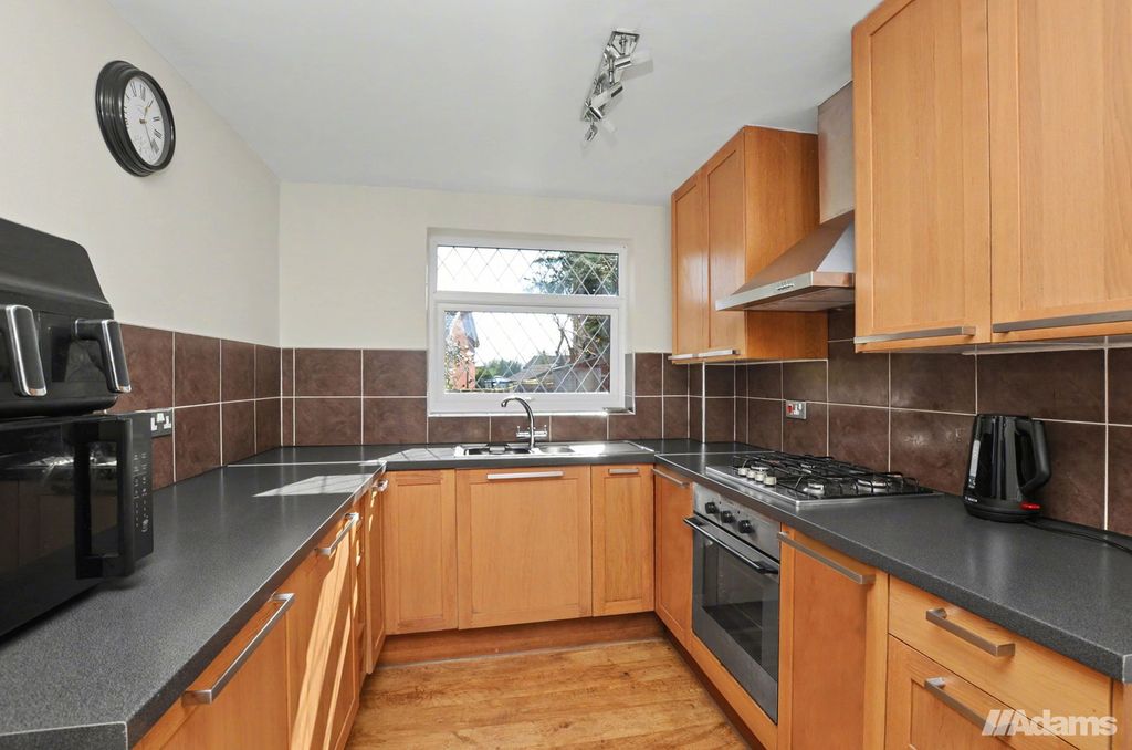Property photo 3 of 22