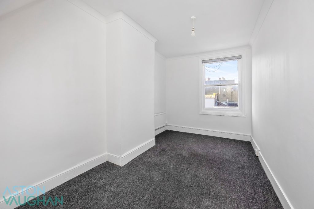 Property photo 3 of 10 5136592