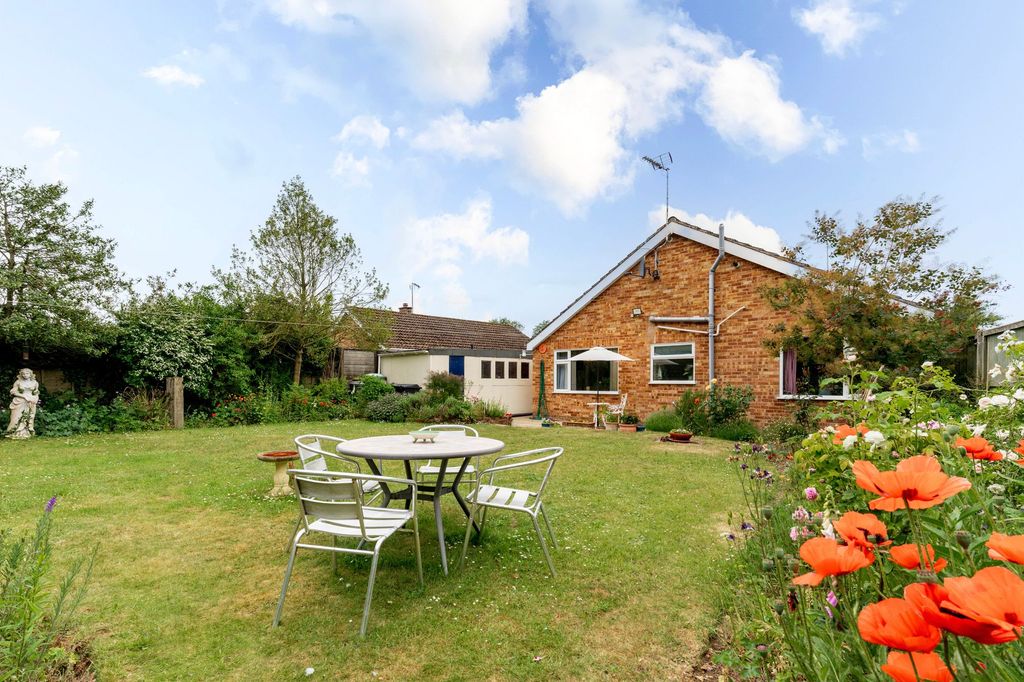 Property photo 2 of 22