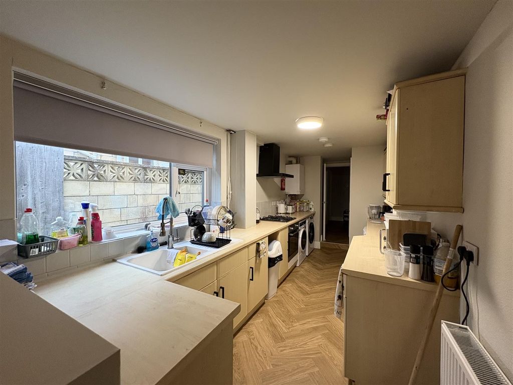 Property photo 2 of 21 Image00010.Jpeg