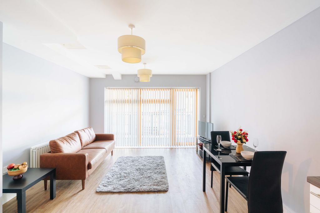 Property photo 1 of 11 1