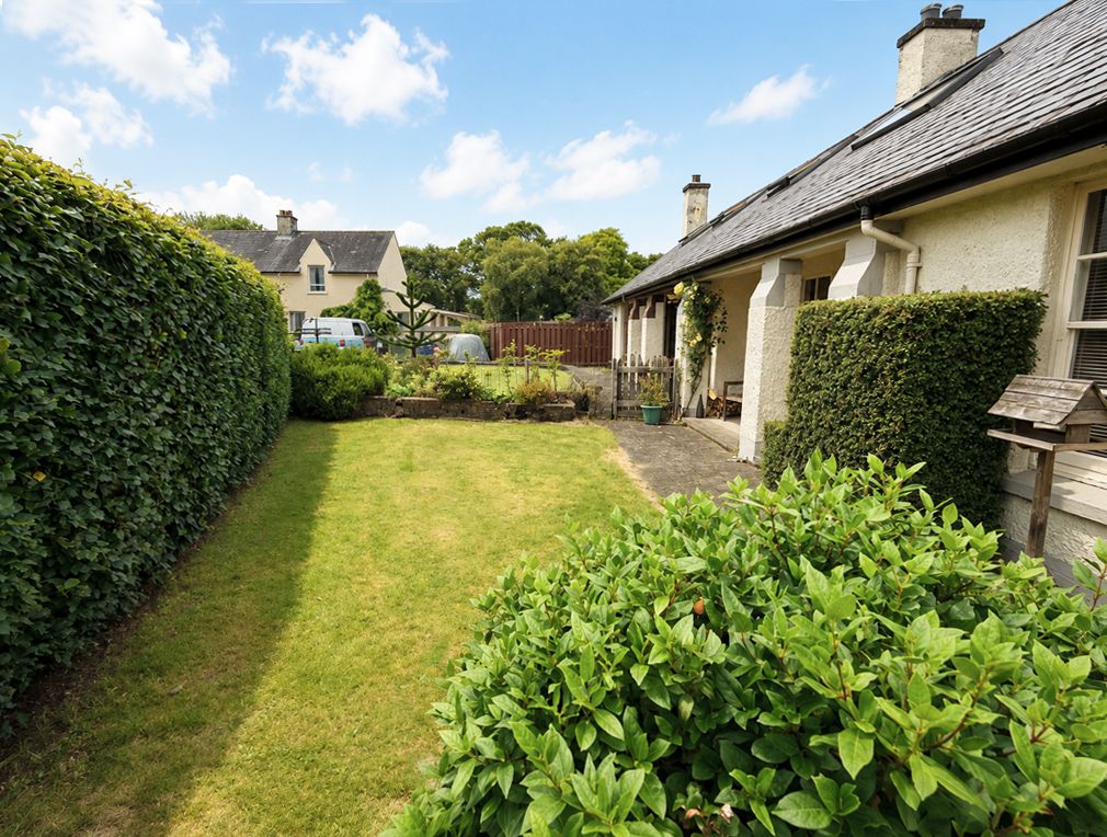 Property photo 2 of 41