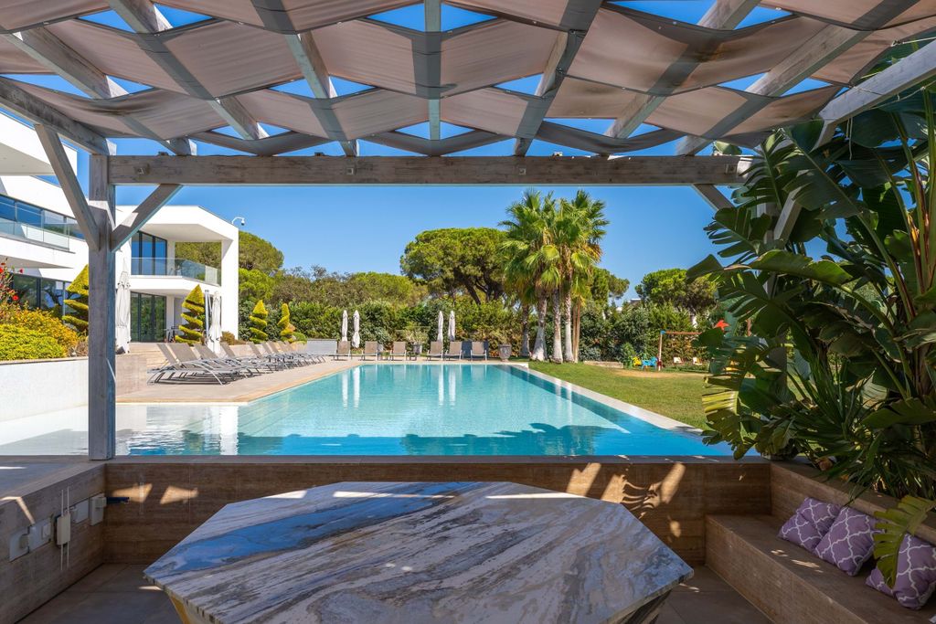 Property photo 1 of 30