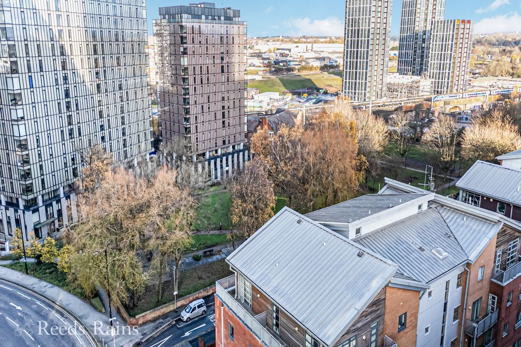 Property photo 1 of 25 Drone