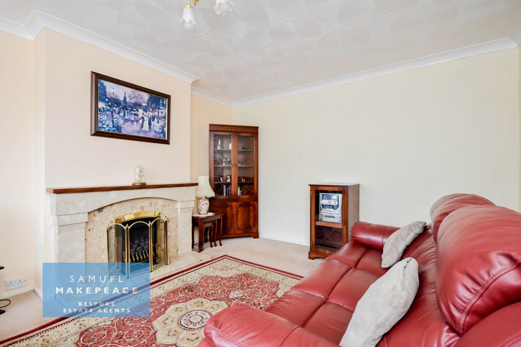 Property photo 2 of 18 Gallery