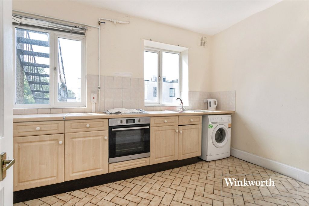 Property photo 3 of 14 Picture No. 09