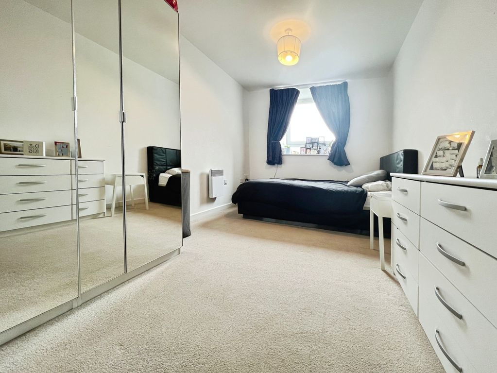 Property photo 3 of 12 Bedroom 1