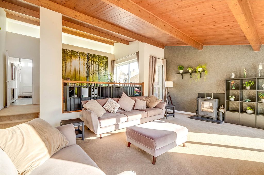 Property photo 1 of 29 Picture No. 24