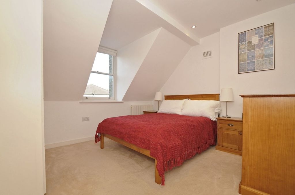Property photo 3 of 6 Picture No. 03