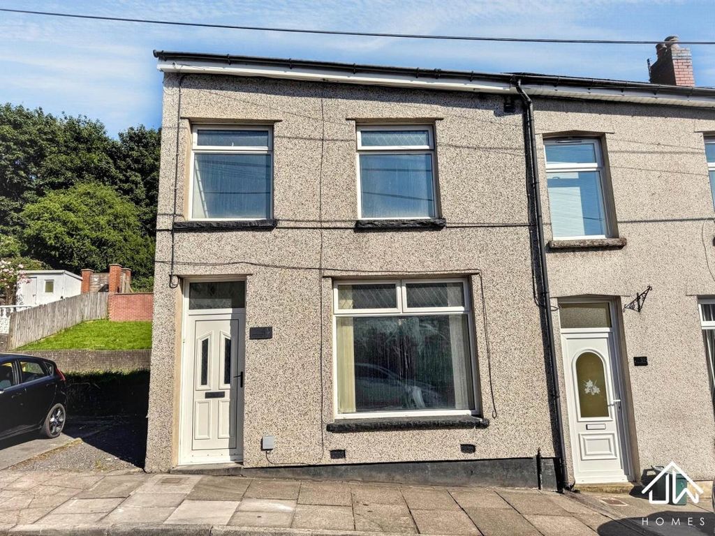 Property photo 1 of 8 Ext 1