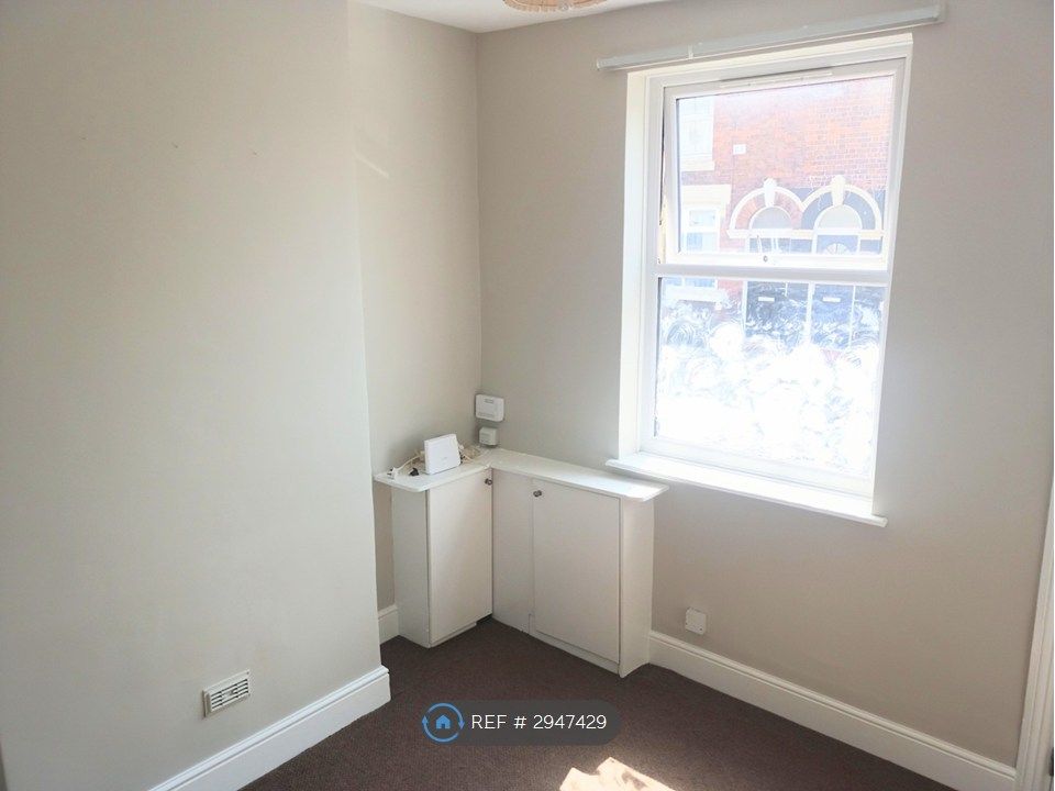 Property photo 3 of 16 Front Sitting Room