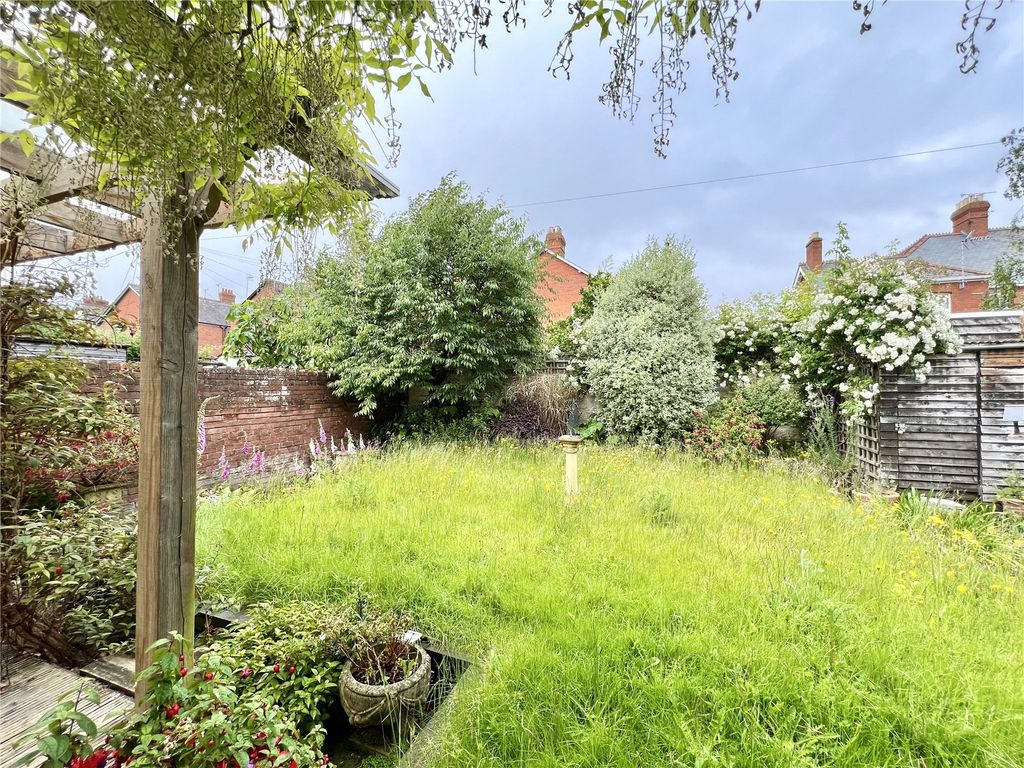 Property photo 3 of 14 Picture No. 04