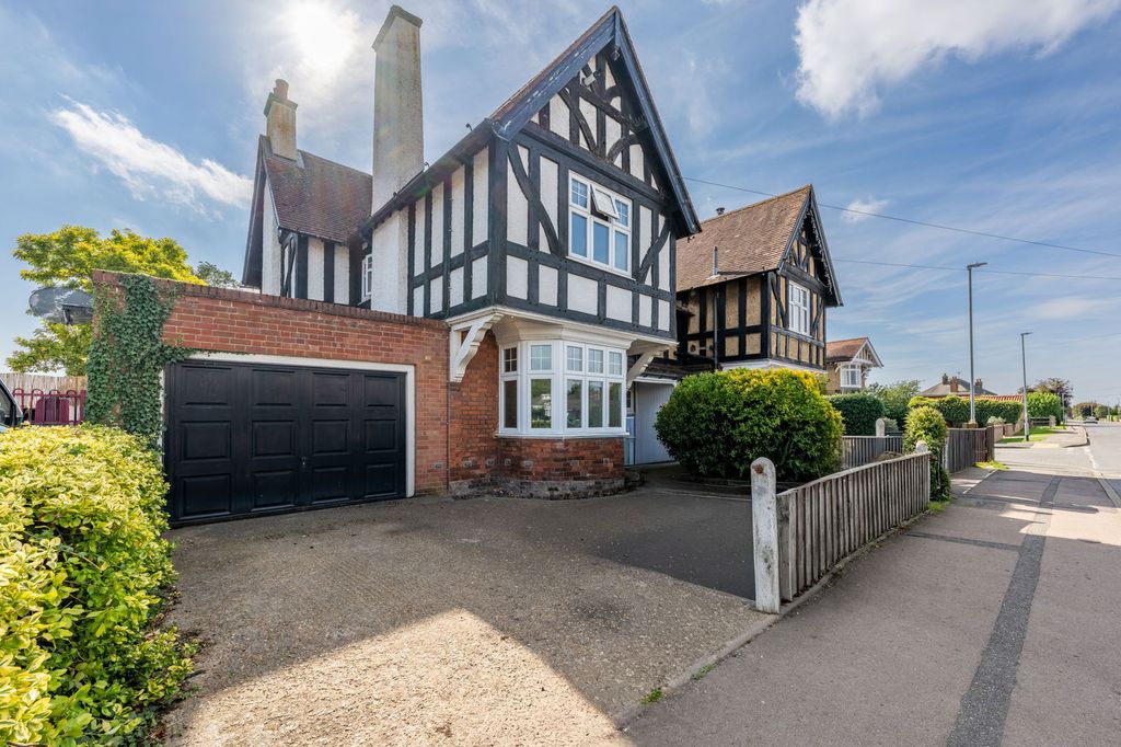 Property photo 1 of 49