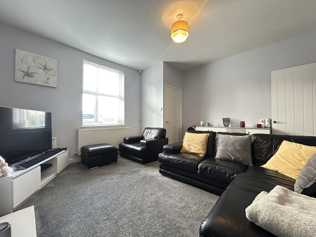 Property photo 2 of 16 Img_8239