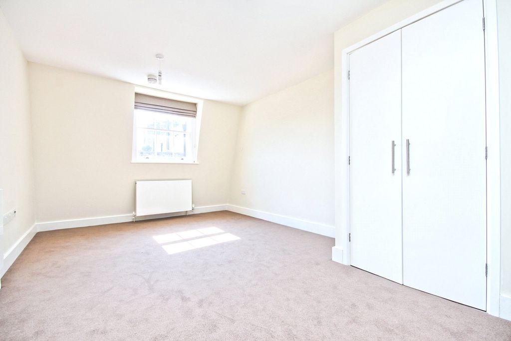 Property photo 1 of 4 Studio Room