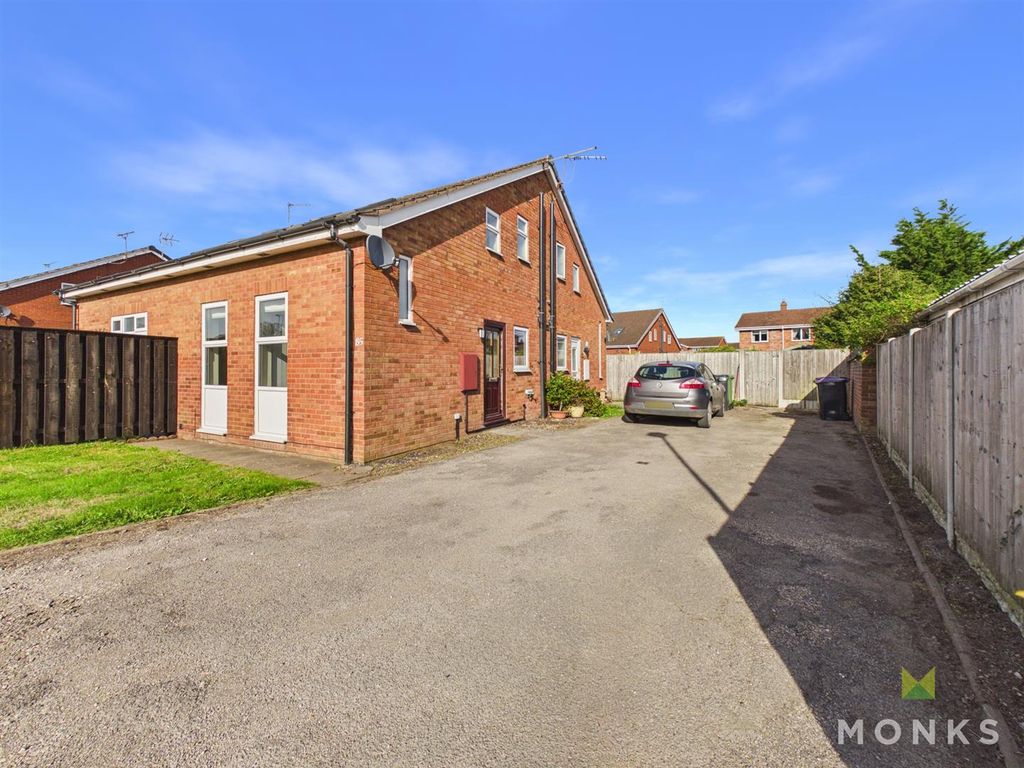 Property photo 1 of 12 Cam05160G0-Pr0116-Still010.Jpg