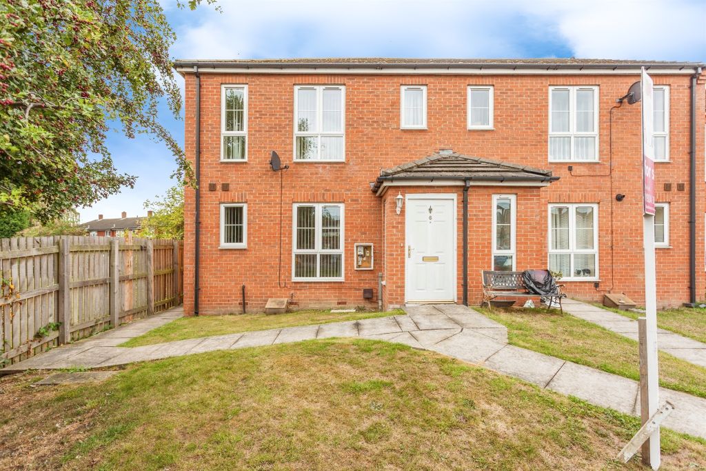 Property photo 2 of 18