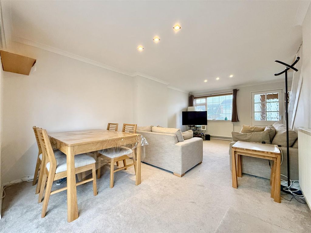 Property photo 2 of 23 2