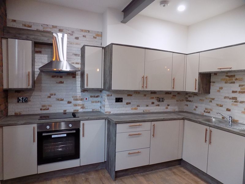 Property photo 3 of 5 Kitchen