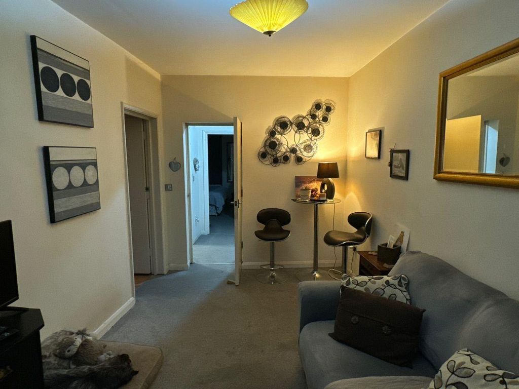 Property photo 2 of 6 38ba76ba-Fbdb-4257-9Cdd-81898208c0ee.Jpg