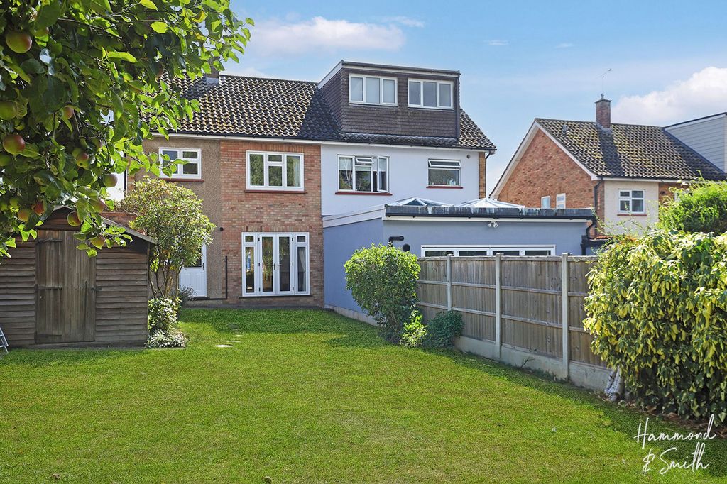 Property photo 1 of 18