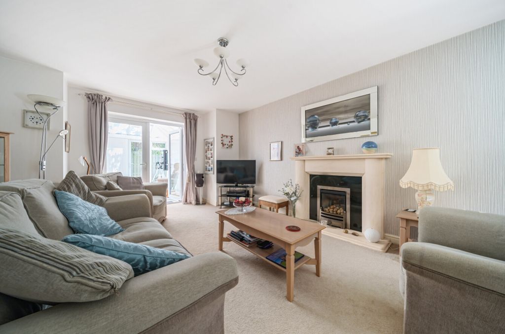 Property photo 2 of 22 1138836 (2)