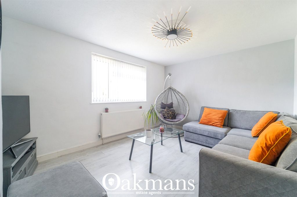 Property photo 3 of 27 Picture No. 12