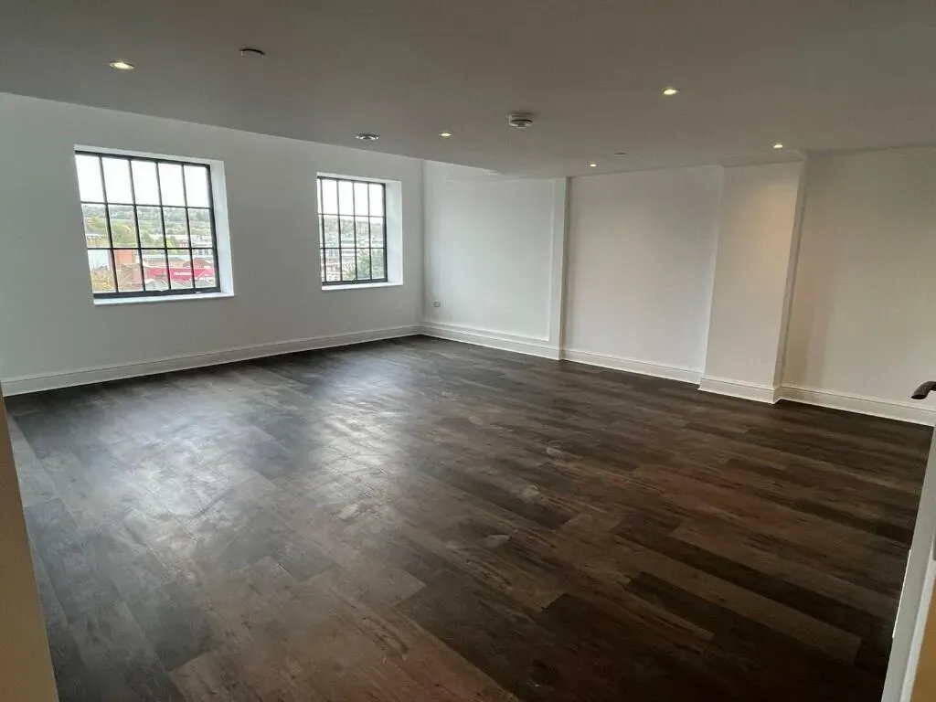 Property photo 2 of 5