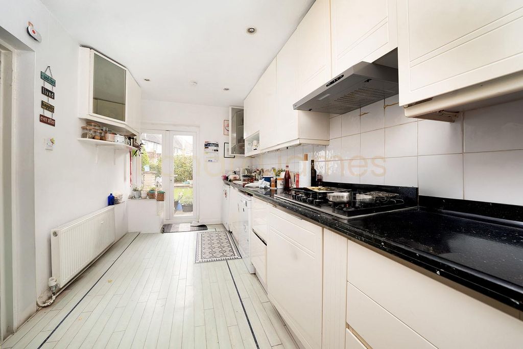 Property photo 3 of 12 W (7).Jpg