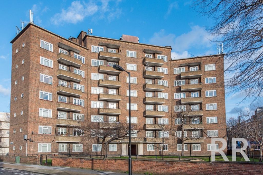 Property photo 2 of 13 Picture No. 03