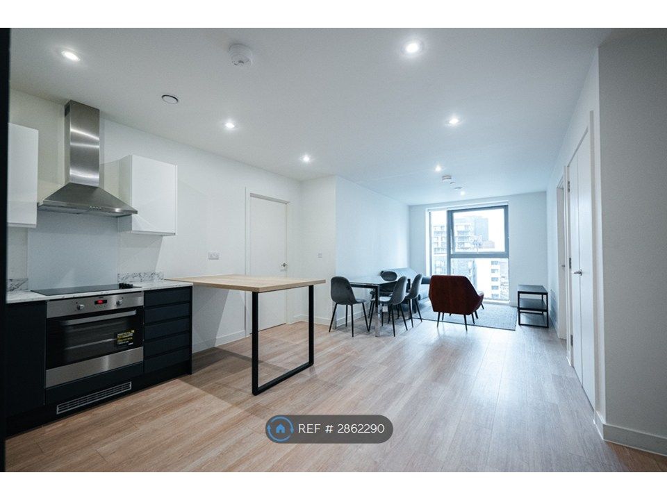 Property photo 1 of 35