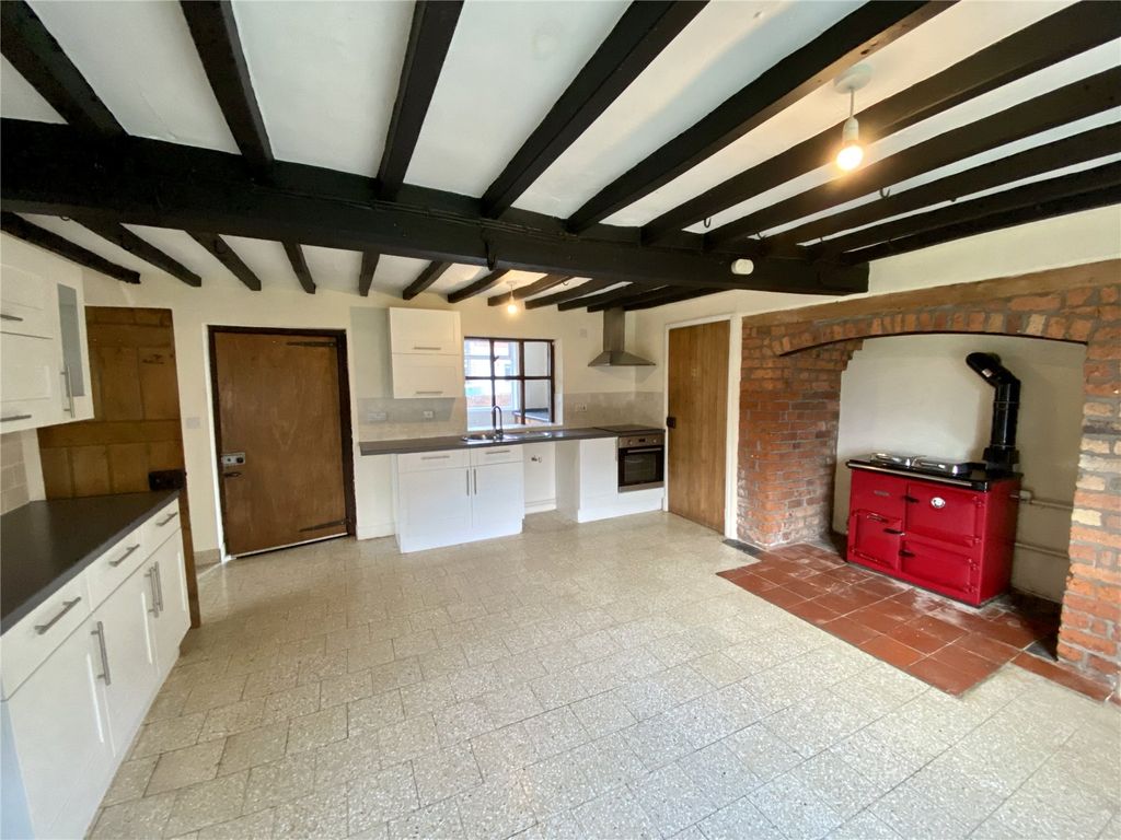 Property photo 3 of 10 Picture No. 05