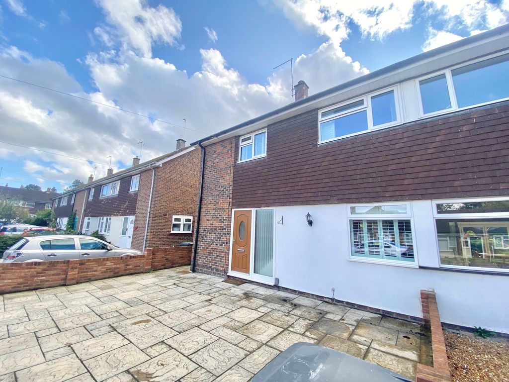 Property photo 1 of 15 Front