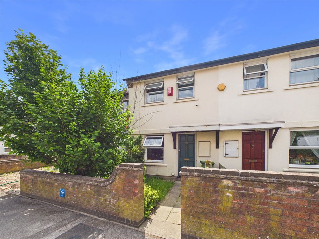 Property photo 1 of 12 Picture No. 02