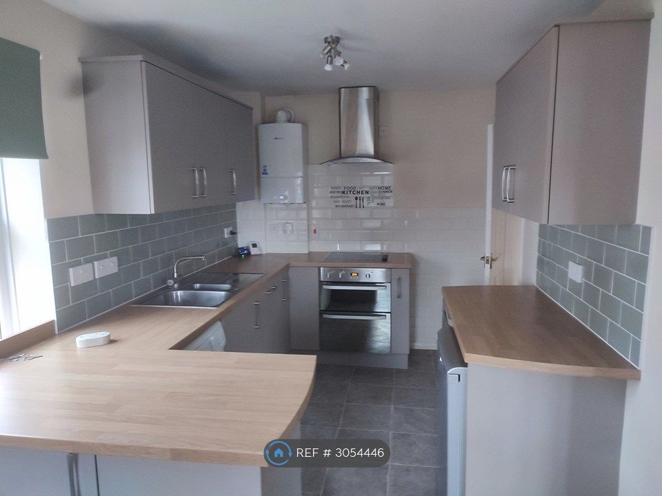 Property photo 2 of 9