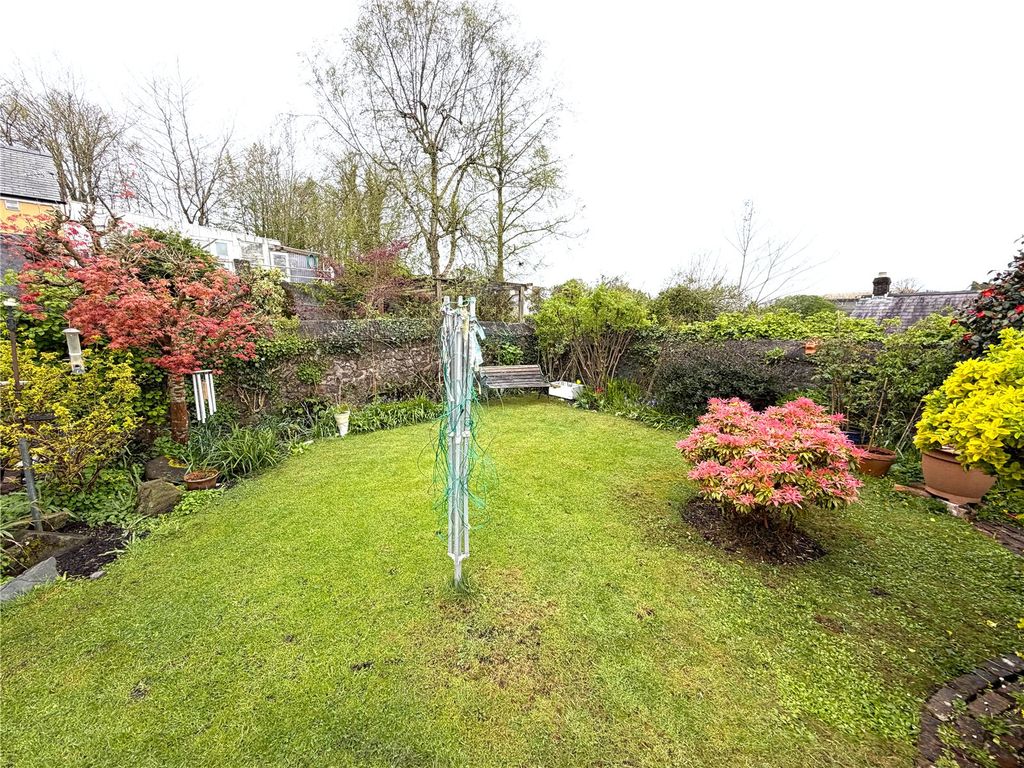 Property photo 3 of 27 Picture No. 25