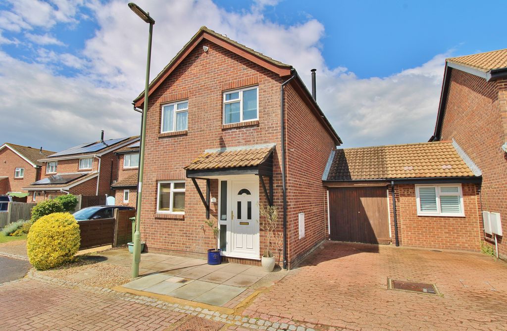 Property photo 1 of 29
