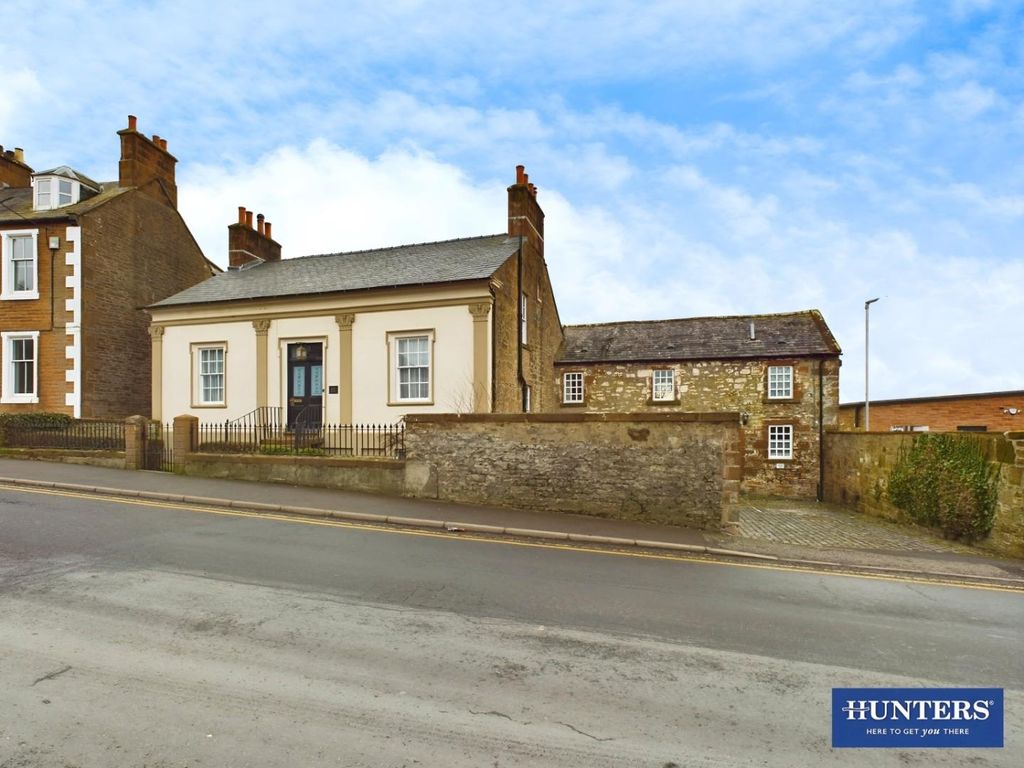 Property photo 1 of 51 Frontage