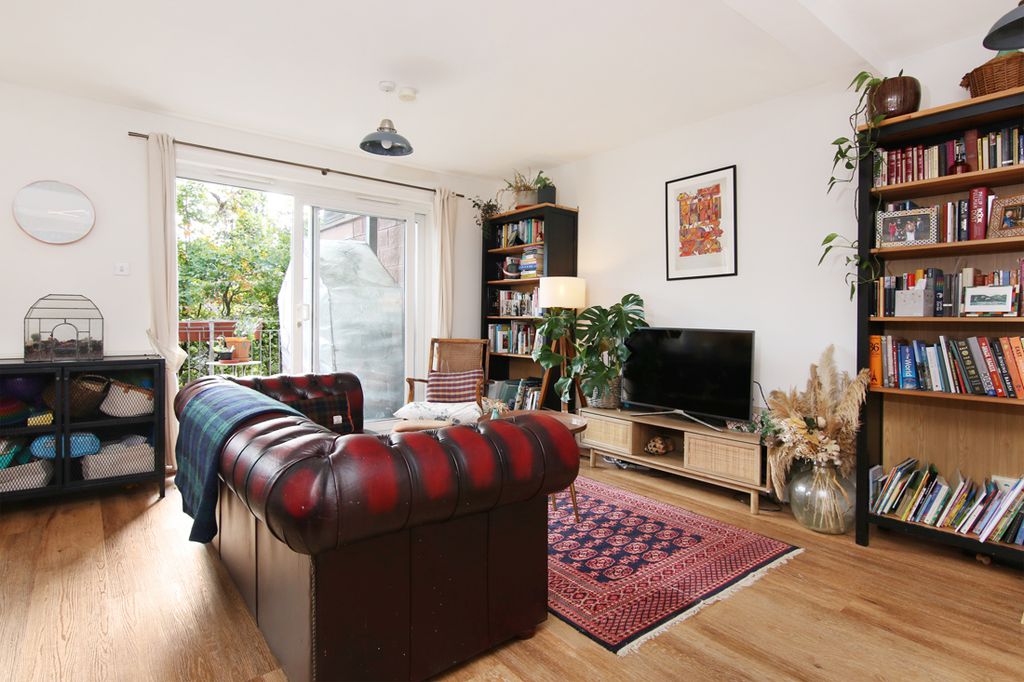 Property photo 3 of 18 Property Image 3