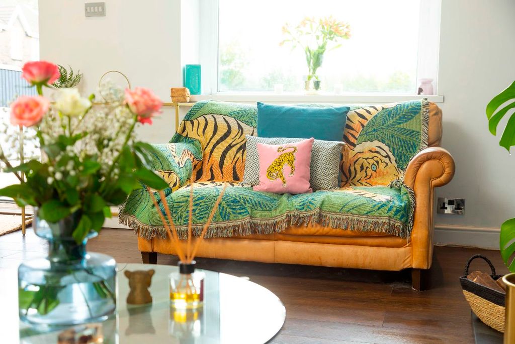 Property photo 2 of 48