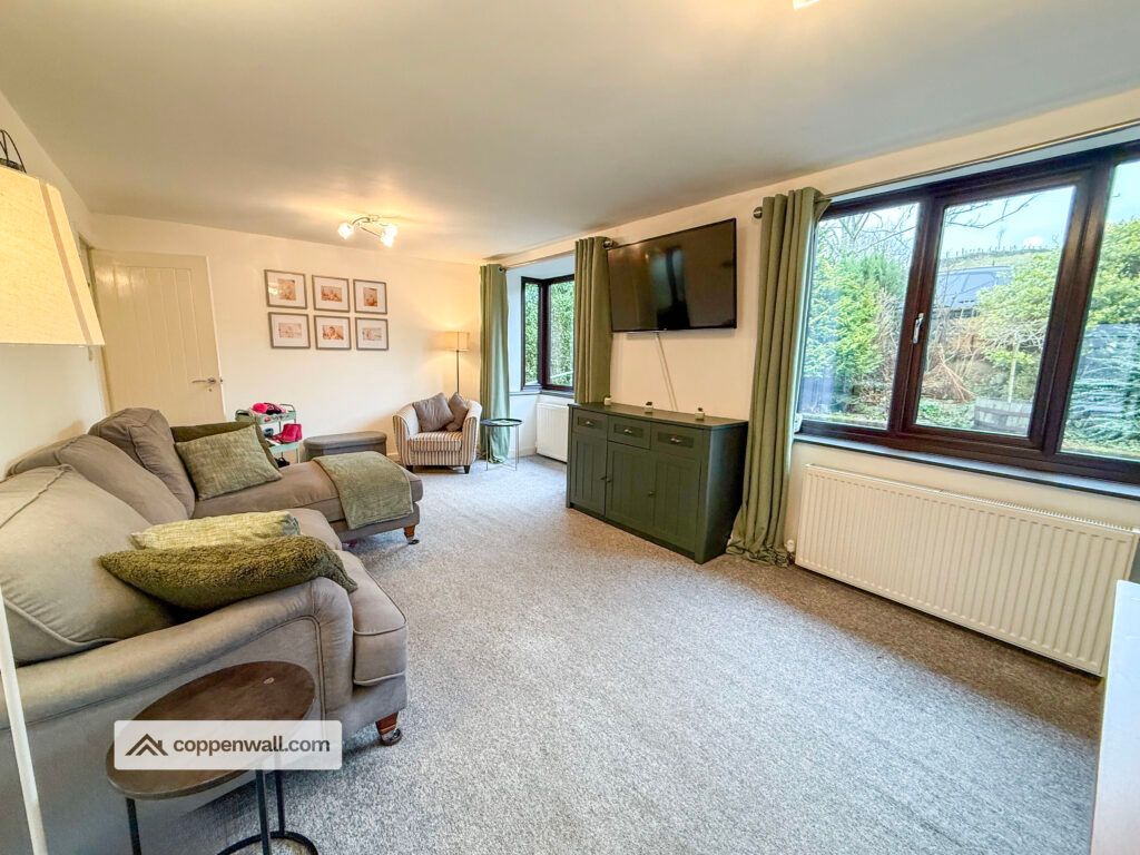 Property photo 3 of 42