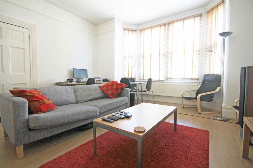 Property photo 2 of 4