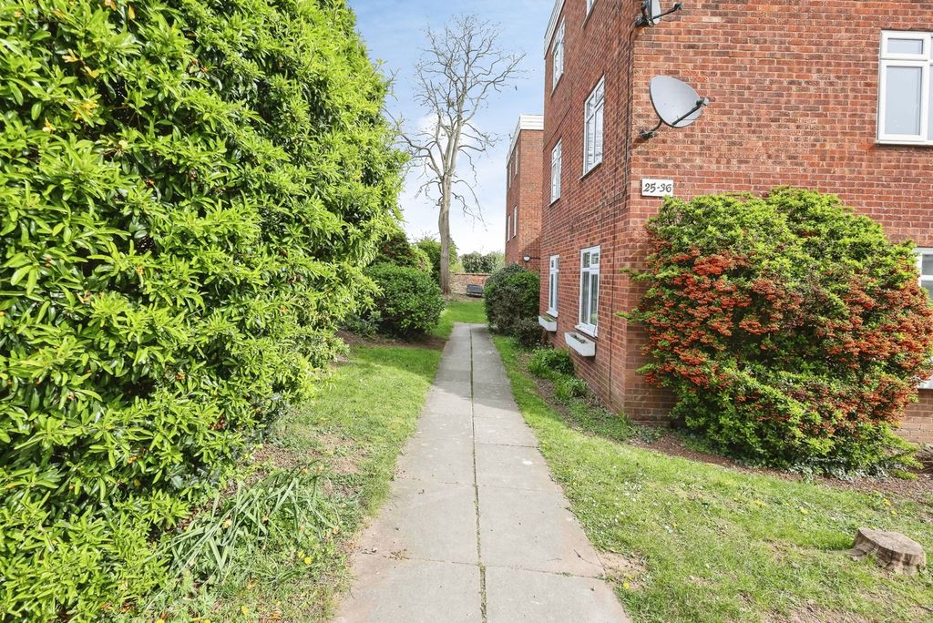 Property photo 3 of 13 Outside