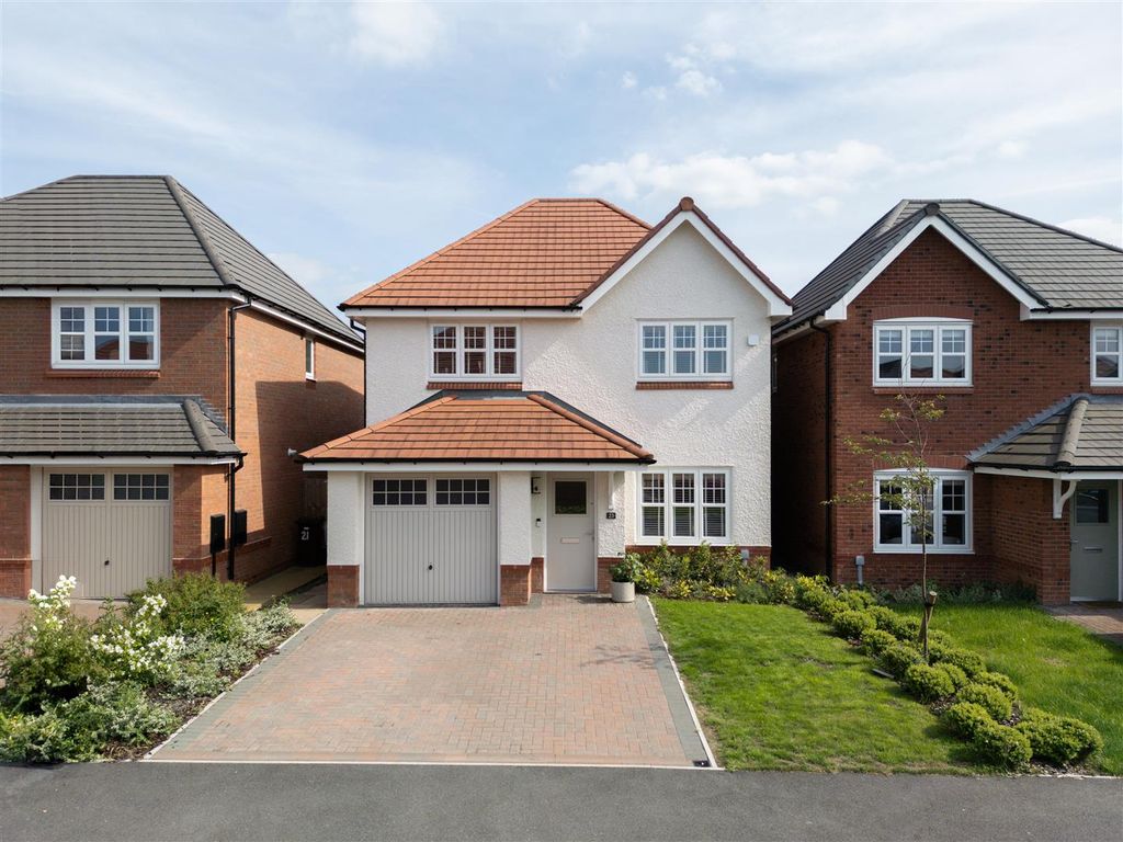 Property photo 1 of 33 Front