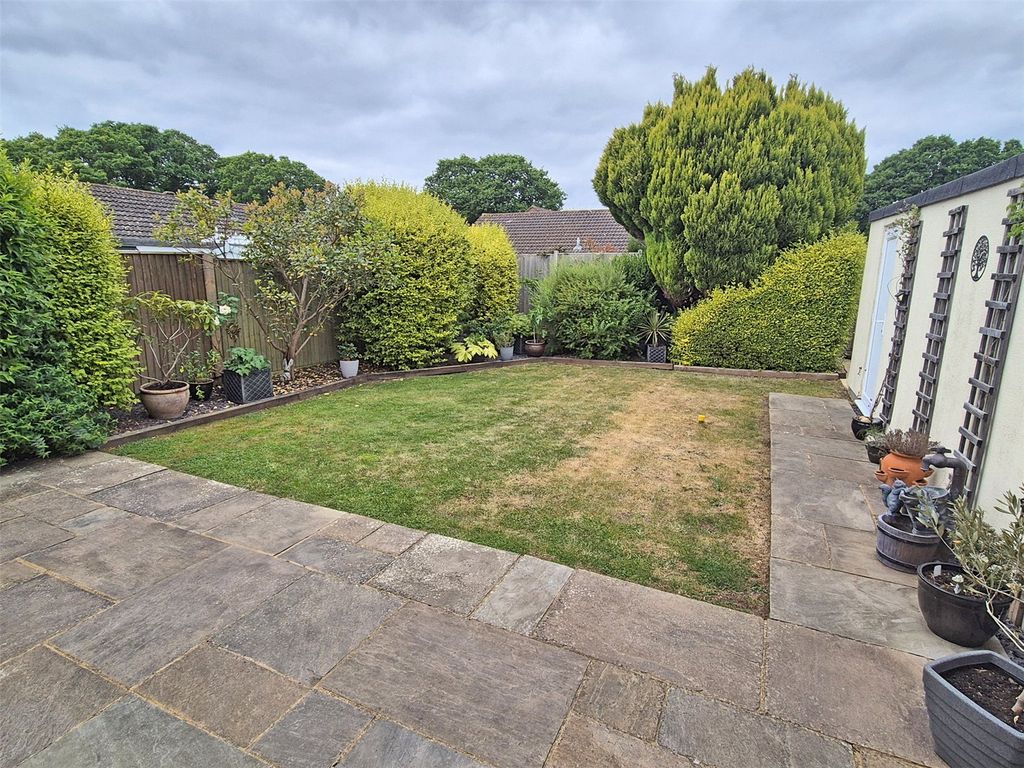 Property photo 2 of 13 Picture No. 14