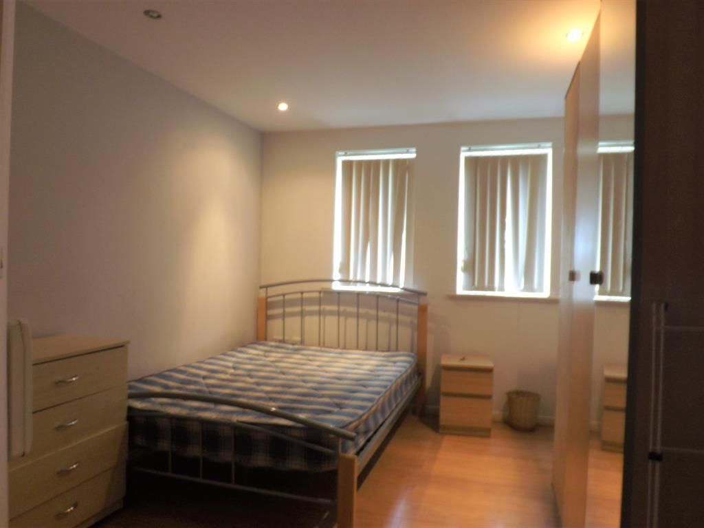Property photo 2 of 6