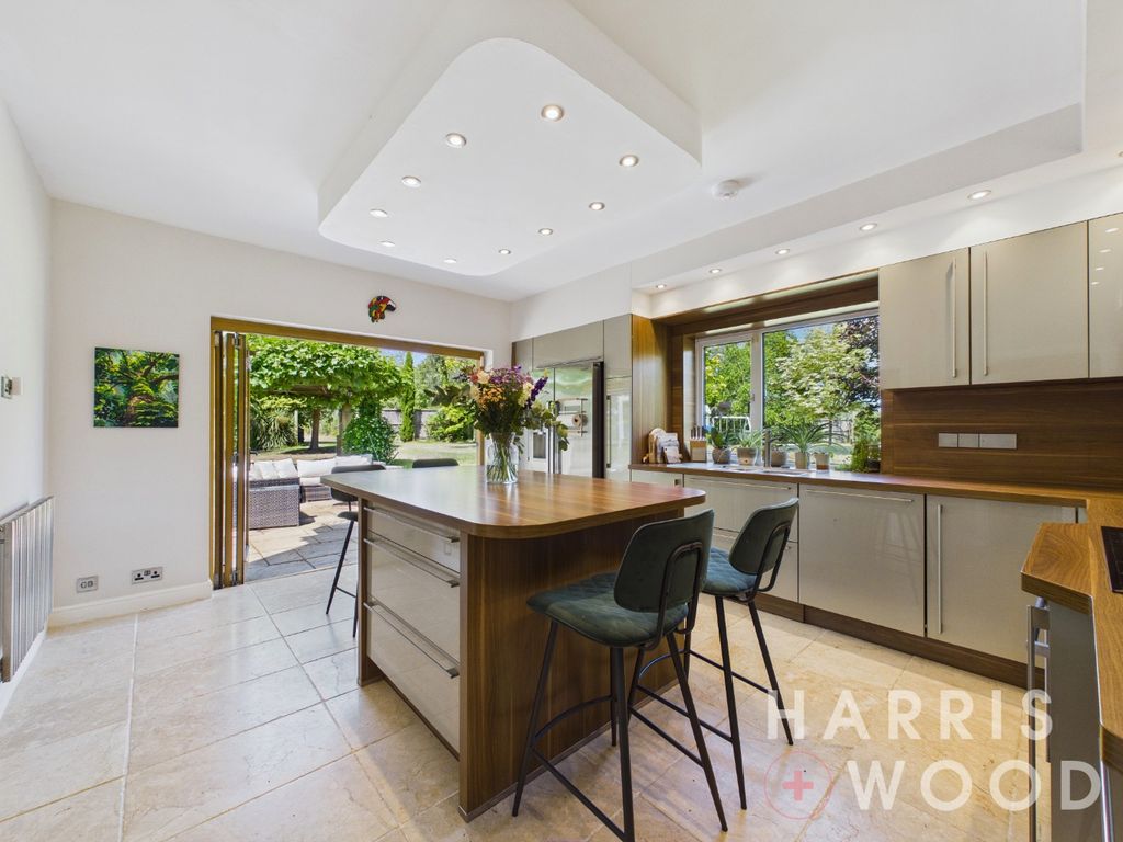 Property photo 2 of 47 5232743