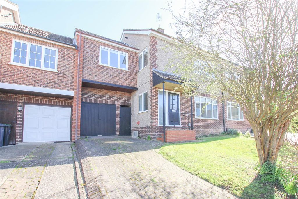 Property photo 1 of 15 Img_9735.Jpg