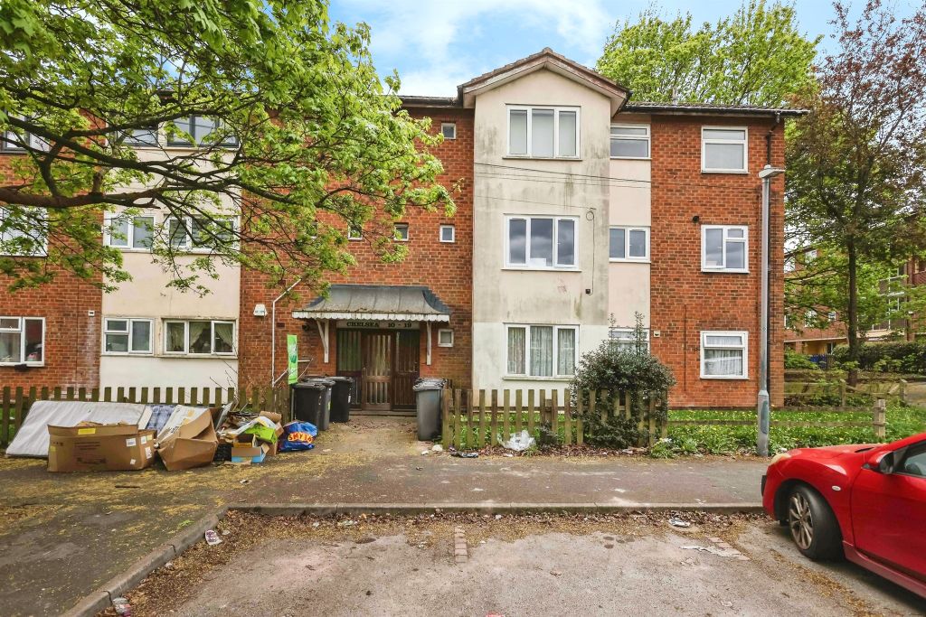 Property photo 1 of 17